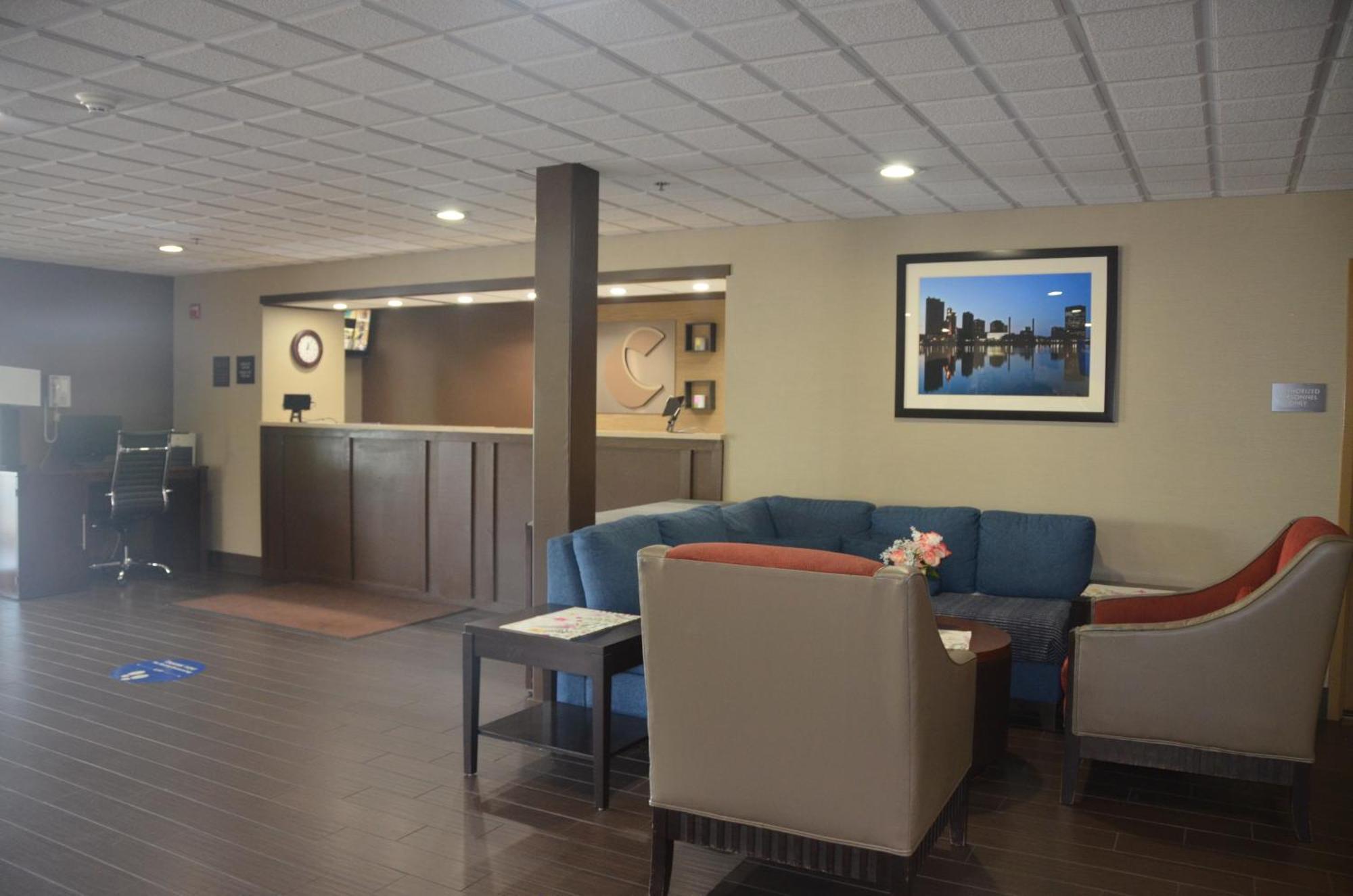 Comfort Inn & Suites Maumee - Toledo I80-90 Exteriér fotografie